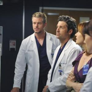 Still of Patrick Dempsey Eric Dane Chyler Leigh and Holley Fain in Grei anatomija 2005