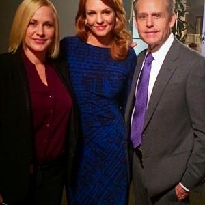 Anne Leighton with Patricia Arquette and Peter McNicol in CSICyber episode Killer En Route