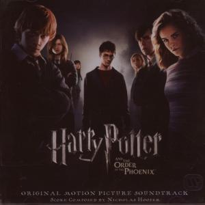 Rupert Grint Matthew Lewis Daniel Radcliffe Emma Watson Bonnie Wright Katie Leung and Evanna Lynch in Haris Poteris ir Fenikso brolija 2007