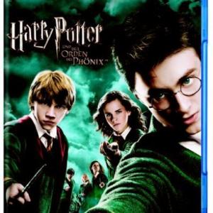 Rupert Grint Matthew Lewis Daniel Radcliffe Emma Watson Bonnie Wright and Evanna Lynch in Haris Poteris ir Fenikso brolija 2007
