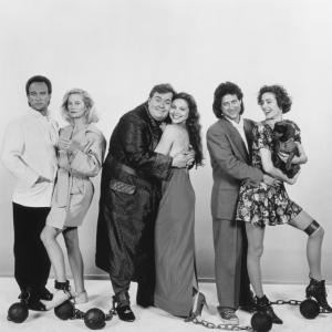 Still of Sean Young James Belushi John Candy Ornella Muti Cybill Shepherd and Richard Lewis in Once Upon a Crime 1992