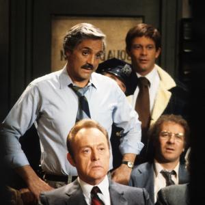 Still of Norman Bartold, Max Gail, Steve Landesberg and Hal Linden in Barney Miller: Movie: Part 2 (1981)