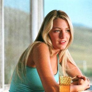 Still of Blake Lively in The Sisterhood of the Traveling Pants 2005