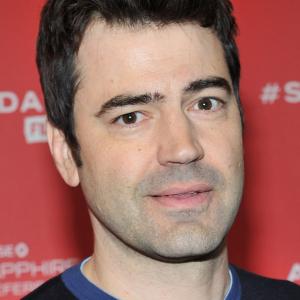 Ron Livingston at event of Touchy Feely 2013