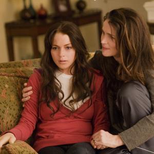 Still of Julia Ormond and Lindsay Lohan in I Know Who Killed Me (2007)
