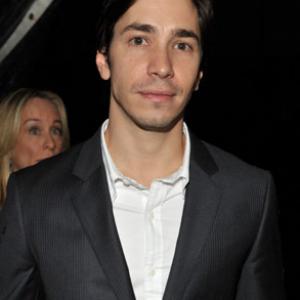 Justin Long at event of Conviction (2010)