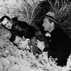 Still of Lloyd Bridges and Frank Lovejoy in The Sound of Fury (1950)