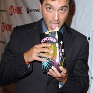 Scott Lowell at event of Queer as Folk (2000)