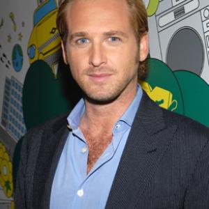 Josh Lucas at event of Total Request Live 1999