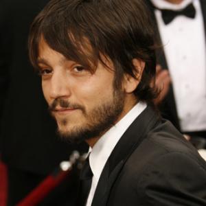 Diego Luna at event of The 79th Annual Academy Awards 2007