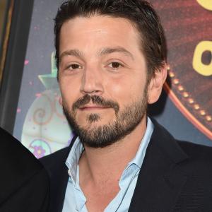 Diego Luna at event of Gyvenimo knyga (2014)