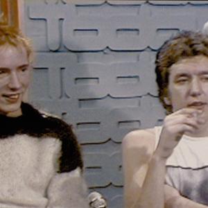 Still of Steve Jones and John Lydon in The Filth and the Fury 2000