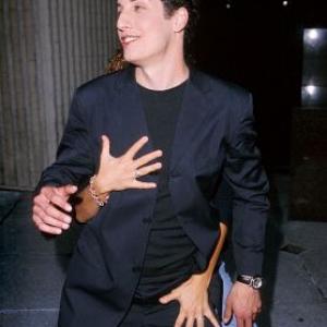 Jason Biggs and Meredith Scott Lynn at event of Loser 2000