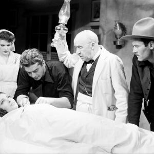 Still of Henry Fonda, Linda Darnell, Victor Mature, Cathy Downs and J. Farrell MacDonald in My Darling Clementine (1946)