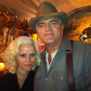 The lovely and talented Reese Witherspoon w big ol Blackie set of Water for Elephants
