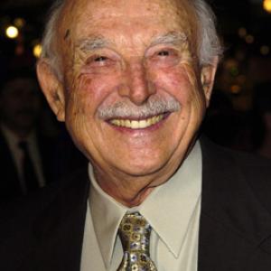 Bill Macy at event of Surviving Christmas 2004