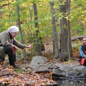 Still of Olympia Dukakis and Zosia Mamet in The Last Keepers (2013)