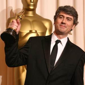 Dario Marianelli at event of The 80th Annual Academy Awards 2008
