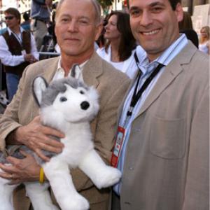 Oren Aviv and Frank Marshall at event of Eight Below (2006)