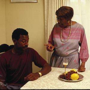 Still of Helen Martin and Robert Townsend in Hollywood Shuffle 1987