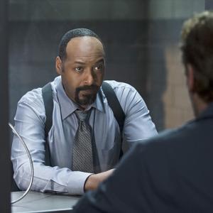 Still of Jesse L Martin and John Wesley Shipp in The Flash 2014