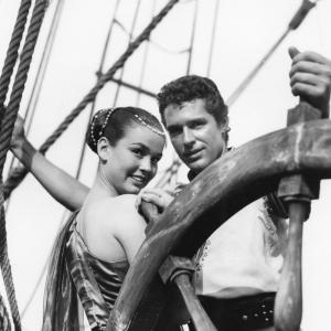 Still of Kathryn Grant and Kerwin Mathews in The 7th Voyage of Sinbad (1958)