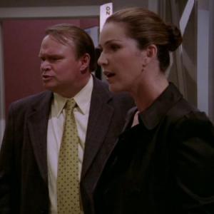 Still of Peri Gilpin and Tom McGowan in Frasier 1993
