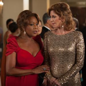 Alfre Woodard and Melinda McGraw in STATE OF AFFAIRS 