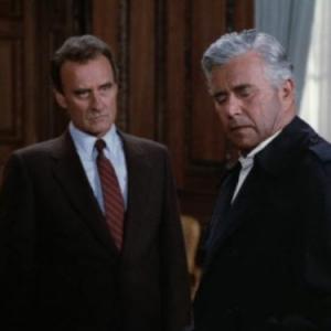 Still of John Forsythe and Michael McGuire in Dynasty (1981)