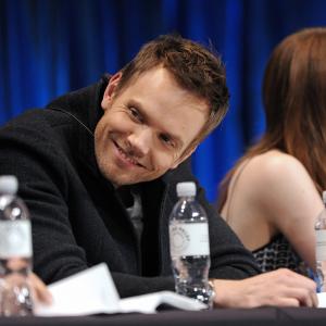 Joel McHale at event of Community (2009)
