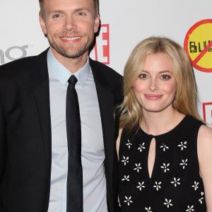 Joel McHale and Gillian Jacobs at event of Bully (2011)