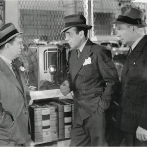 Still of Humphrey Bogart William Demarest and Frank McHugh in All Through the Night 1941
