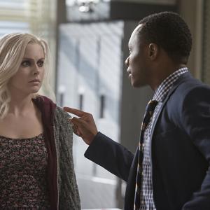 Still of Malcolm Goodwin and Rose McIver in iZombie (2015)