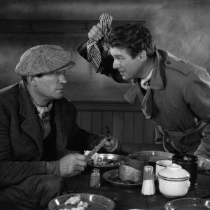 Still of Wallace Ford and Victor McLaglen in The Informer 1935
