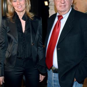 Larry McMurtry and Diana Ossana at event of Kuprotas kalnas 2005