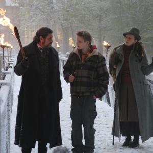 Still of Frances Conroy, Ian McShane and Alexander Ludwig in The Seeker: The Dark Is Rising (2007)