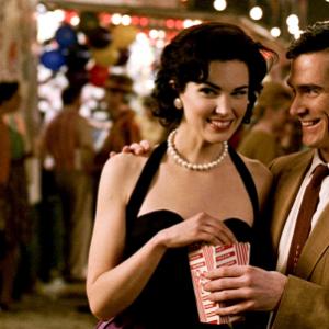 Still of Billy Crudup and Laura Mennell in Watchmen (2009)