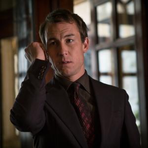 Still of Tobias Menzies in The Honourable Woman 2014