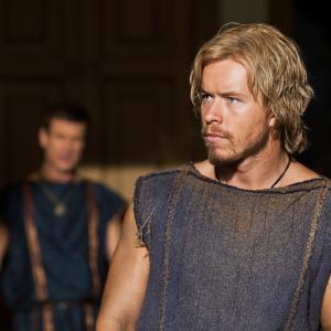 Still of Simon Merrells and Todd Lasance in Spartacus: Blood and Sand (2010)