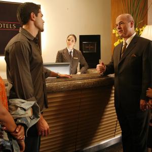 Still of Jesse Metcalfe, Larry Miller and Shriya Saran in The Other End of the Line (2008)