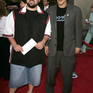 Kevin Smith and Jason Mewes at event of The Bourne Supremacy (2004)