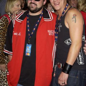 Kevin Smith and Jason Mewes at event of Dr Seuss The Cat in the Hat 2003
