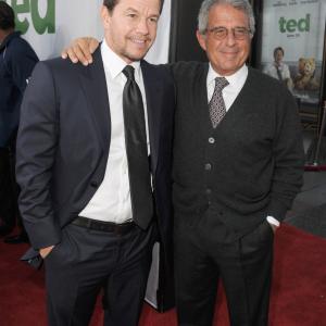 Mark Wahlberg and Ron Meyer at event of Tedis 2012