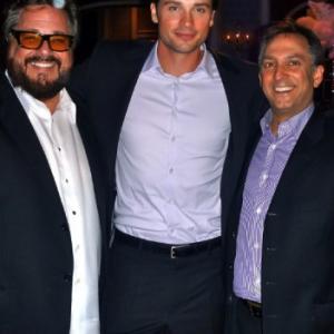 Turi Meyer, Tom Welling, and Al Septien 200th episode of Smallville