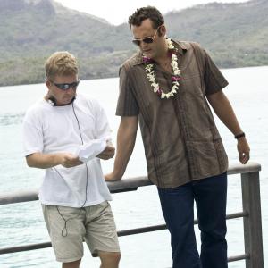 Still of Vince Vaughn and Peter Billingsley in Couples Retreat (2009)