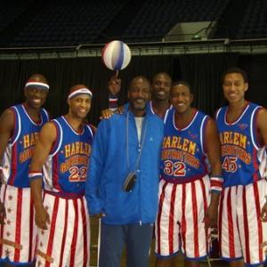 Nigel Miguel and The World Famous Harlem Globetrotters on the set of the Continental Airlines commercial.