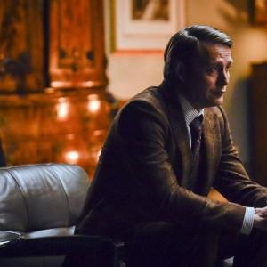 Still of Mads Mikkelsen in Hanibalas 2013