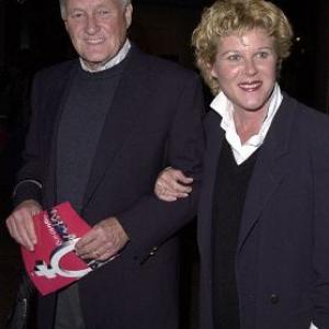 Orson Bean and Alley Mills at event of A Girl Thing (2001)