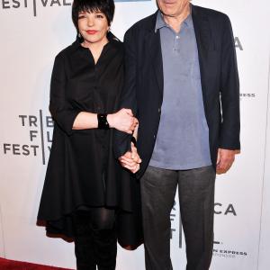 Robert De Niro and Liza Minnelli at event of Mistaken for Strangers (2013)