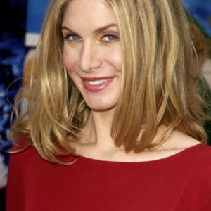 Elizabeth Mitchell at event of The Santa Clause 2 (2002)